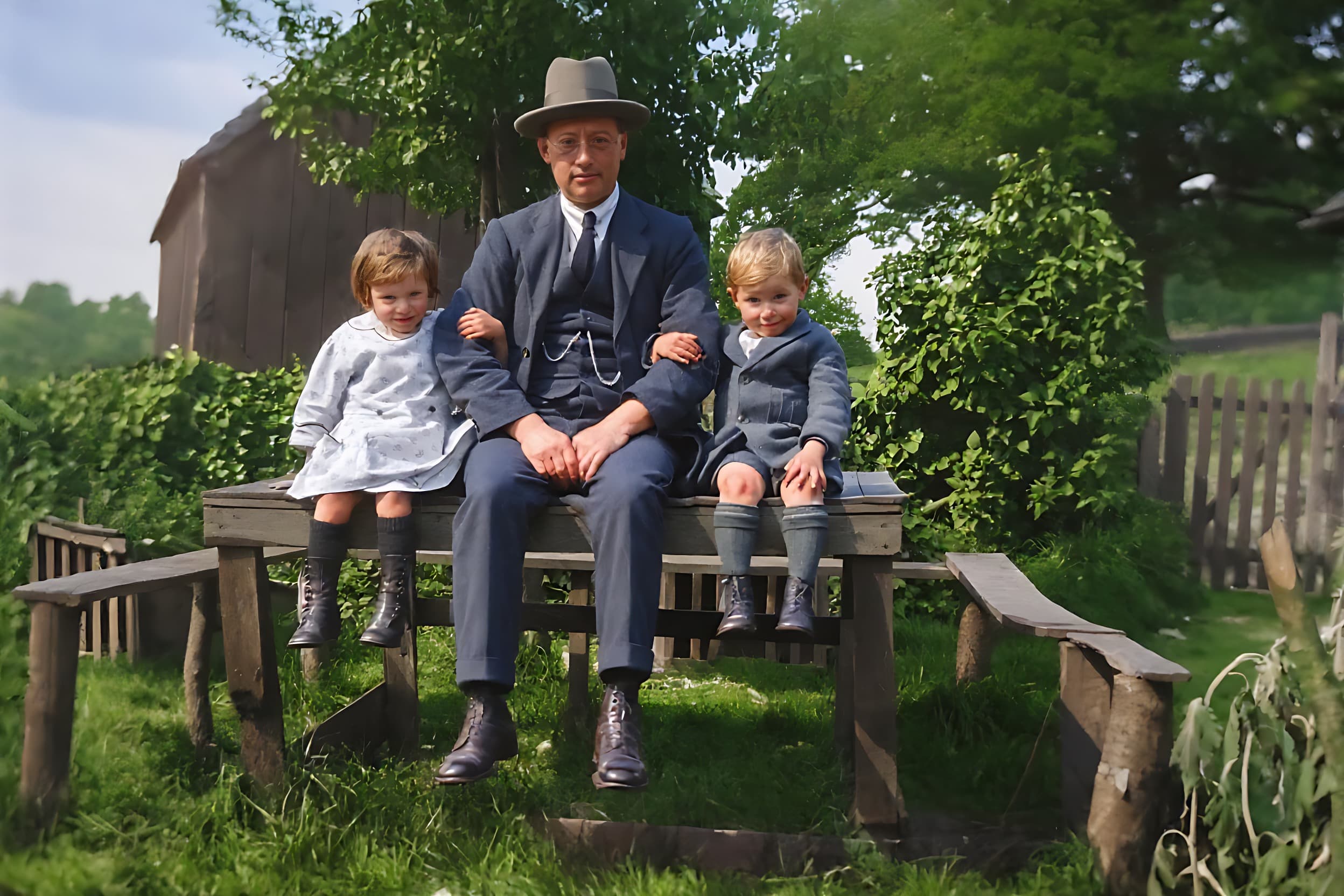 Old Family Portrait Restoration – restored and colorized by AI